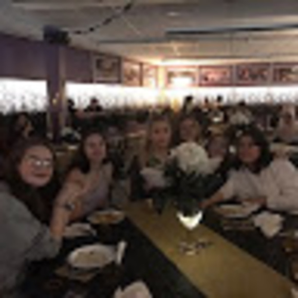 Meet your Posher, Cassandra - Picture 1 of 1